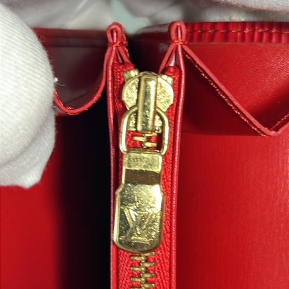 Louis Vuitton Epi Red Long Wallet ✅COA Included - Picture 15 of 16